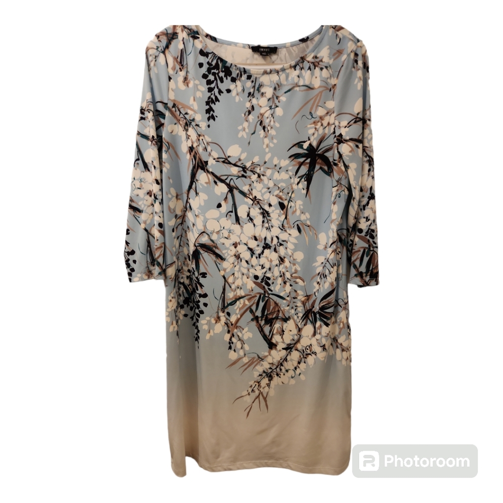 Floral 3/4 Sleeve Dress - Medium